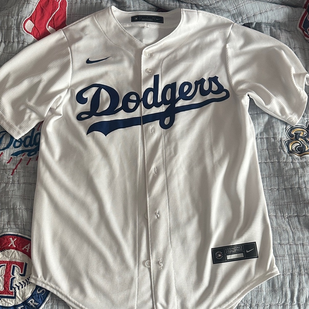 Nike  Freddie Freeman White Button-Up Jersey